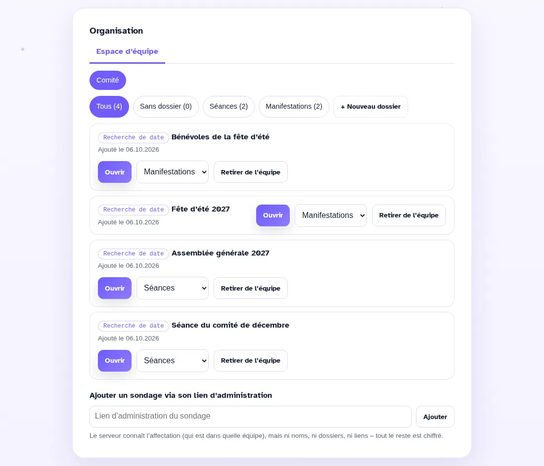 Espace d’équipe avec dossiers et sondages enregistrés